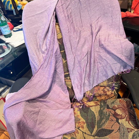 Scarf - Picture 2 of 3